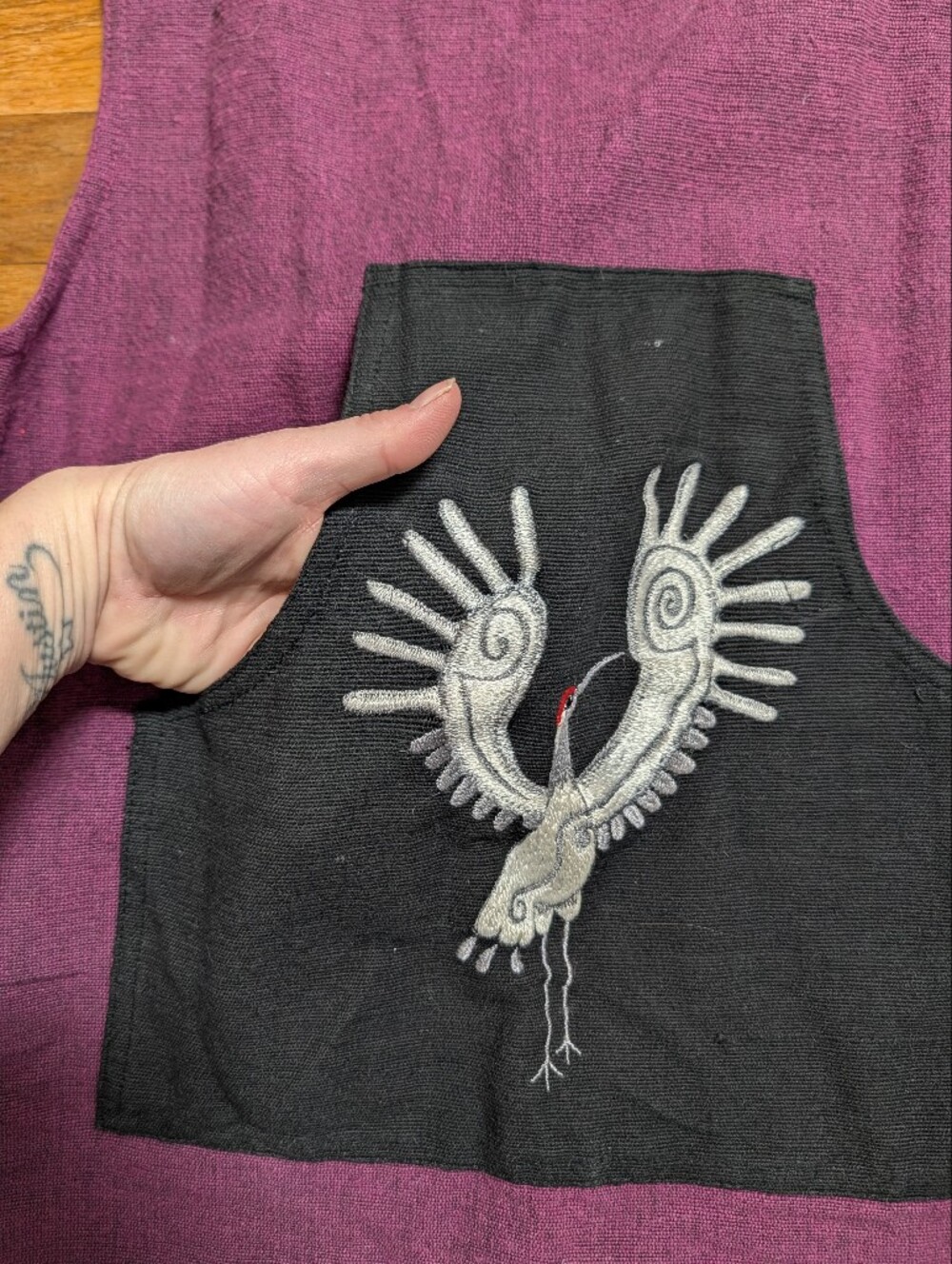 Vintage Art to Wear Japanese Crane Embroidered Vest Purple Black Woven Asian Med - Picture 14 of 16